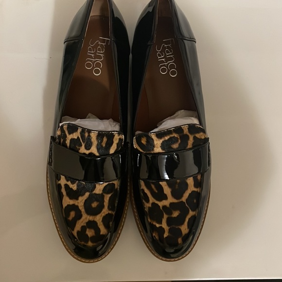 Franco Sarto Shoes - 💚💚Host Pick💚💚 Franco Sarto Black Patent Leather Shoes with Leopard Fur